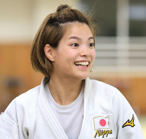 【柔道】阿部詩が高級肉を満喫「美味しすぎてとろけました」「食べた分練習します！！」