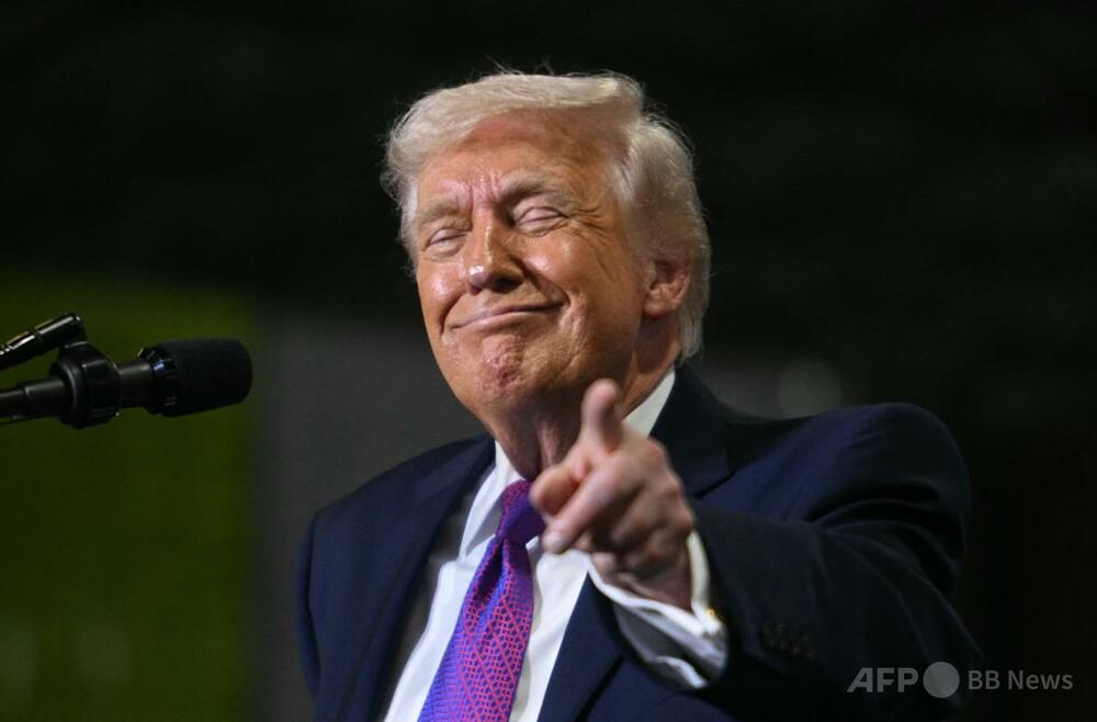 トランプ氏、アルテミス計画の宇宙飛行士を称賛「その次のステップは火星だ！」