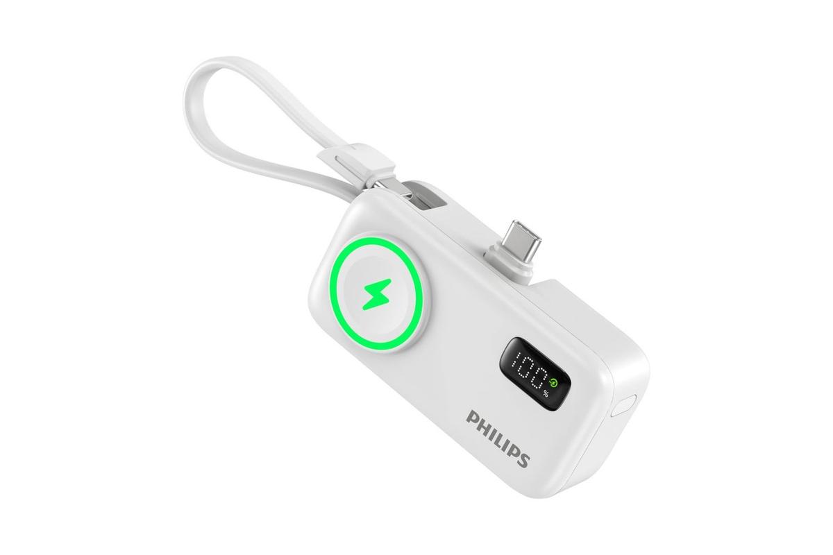 Apple Watchもイケる。15%オフのフィリップス「多機能モバ充」、旅のお守りにいいぞ