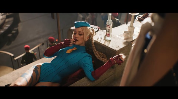 実写映画「ストリートファイター／ザ・ムービー」トレイラー公開―ケンのカラオケに、ロケラン撃つキャミィも