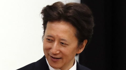 「ジョジョ」作者・荒木飛呂彦が「キングダム」の王騎を描くとこうなる。「スタンド出しそう」「レアすぎる」の声