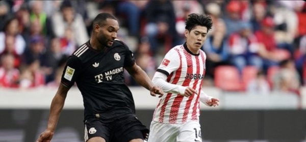 終盤に悪夢の連続失点…鈴木唯人スタメンのフライブルク、首位バイエルンに2点リードも逆転負け