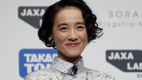 篠原ともえ、手作りのレザー小物がセンス抜群。“魚の皮”を驚きのアレンジ「なんちゅーセンス」「使い方が可愛い」