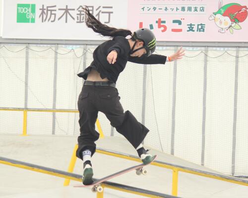 【スケボー】女子ストリートは赤間凛音がＶ　若手の突き上げに「焦りや緊張はすごいけど…」