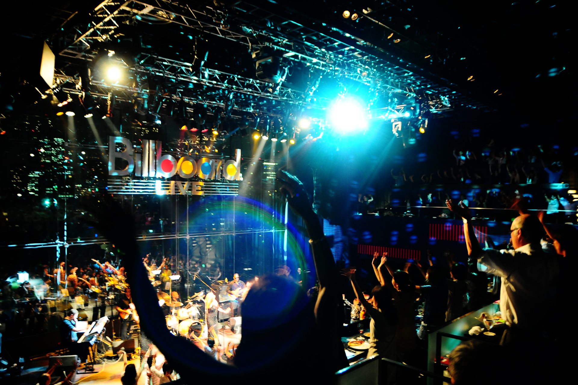 Billboard Live海外ブッキング担当・智子ムーアインタビュー――世界のレジェンドを招聘する交渉の裏側、海外からみた日本の音楽市場を語る