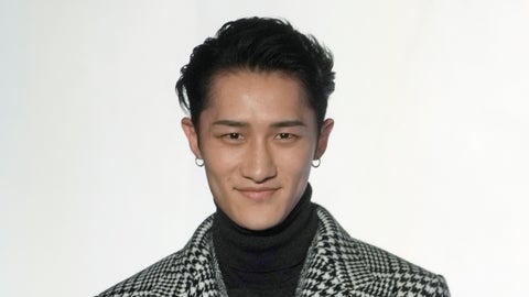 Snow Man 岩本照、人生初スキーに挑戦するも、ぎこちない滑り…からの“ドヤ顔”に「最高です」の声