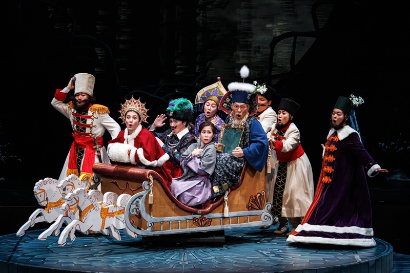 びわ湖ホールの名作オペラを新国立劇場で　美しい音楽と台詞で紡がれる心温まる物語『森は生きている』を上演