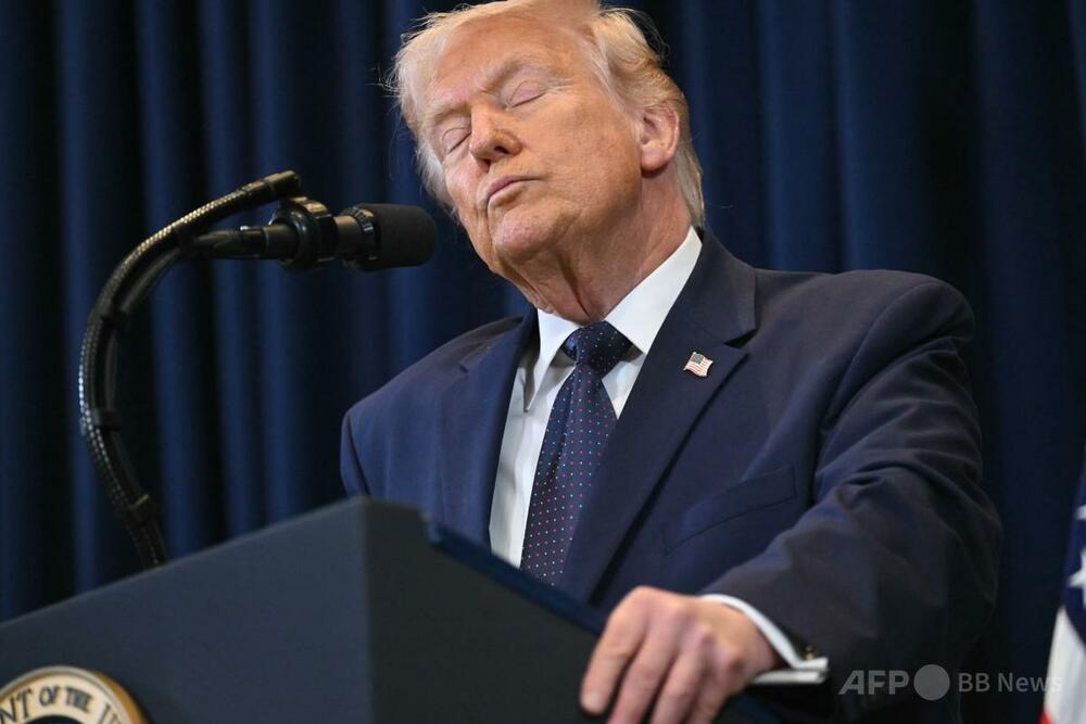 米民主党、トランプ氏を証券取引汚職で非難「米国史上最も腐敗した大統領」