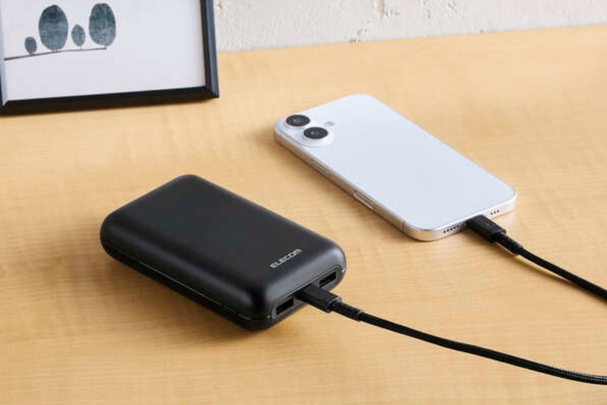 充電切れの恐怖から解放。スマホ6回超のエレコムの大容量モバイルバッテリーが今だけ33%オフ
