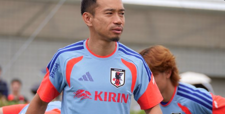 5大会連続選出の長友佑都「特徴が絶対に生きる時が来る」過去W杯は金髪→赤髪も今大会は“黒髪”で参戦？「頭皮と相談します（笑）」