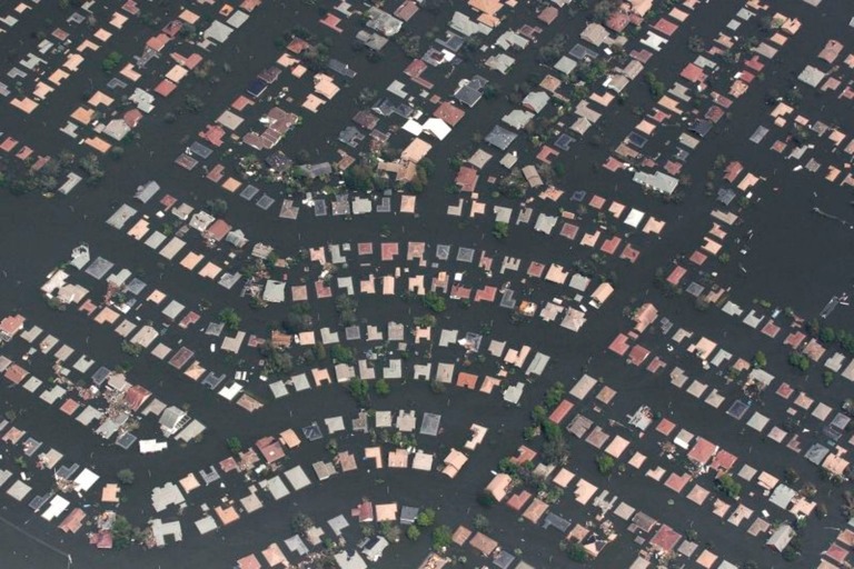 今世紀中にも海に飲み込まれる恐れ　科学者ら米ニューオーリンズの住民に移住呼びかけ
