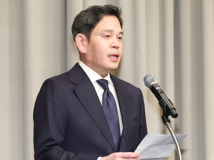 炎上の韓国スタバ、親会社会長が対国民謝罪「皆様の許しを請いたい」