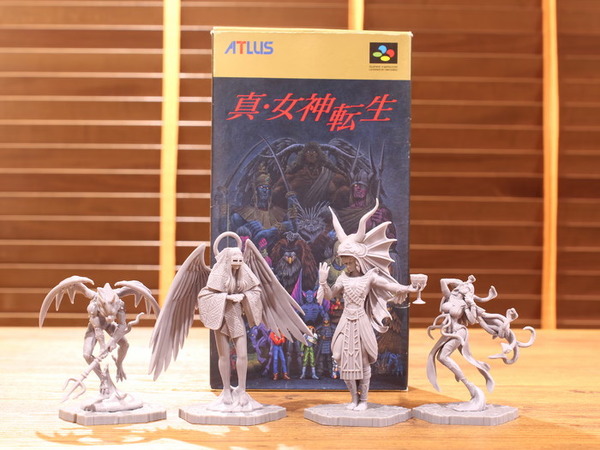 『真・女神転生』ボードゲームに含まれる悪魔フィギュアのテストショットが追加公開―梱包用ブリスターのサンプルも