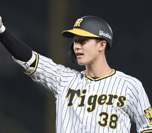 阪神、過去10年高卒2年目以内の1軍経験有りの野手→小幡、井上、高寺、前川
