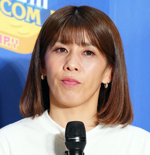 吉田沙保里さん「合間にＱちゃん、佳純ちゃんと…」豪華ショット披露