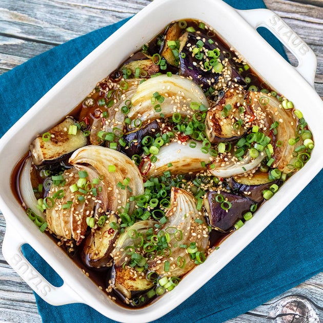 【トロットロで箸が止まらない】新玉ねぎとなすの焼き漬け。正直、これさえあればお肉はいりません
