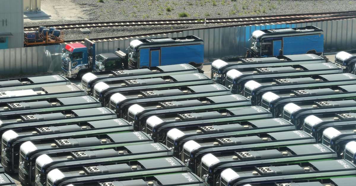 [ITmedia News] 転用を断念したEVバス100台超　大阪メトロが「墓場」からの移動開始　移送先は非公表