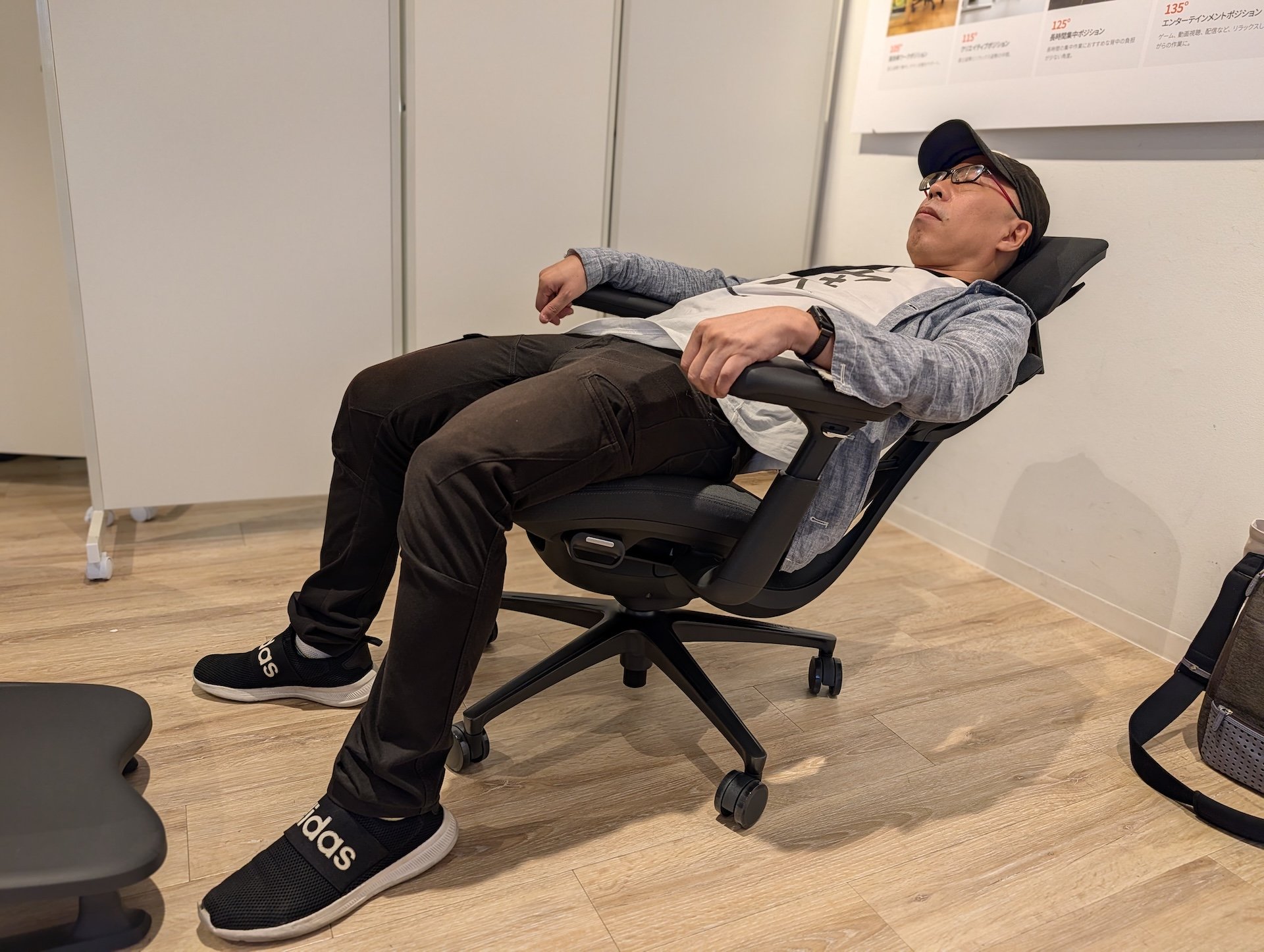 電動ワーキングチェア「LiberNovo Omni」新モデル体験会レポート。座面内にファンを仕込んだ上位モデル「LiberNovo Omni Pro」など3製品を座り比べてみた