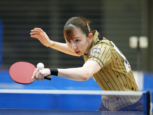 【卓球】２日連続の涙から２週間…早田ひなが初戦突破　19歳中国選手に快勝／WTTザグレブ