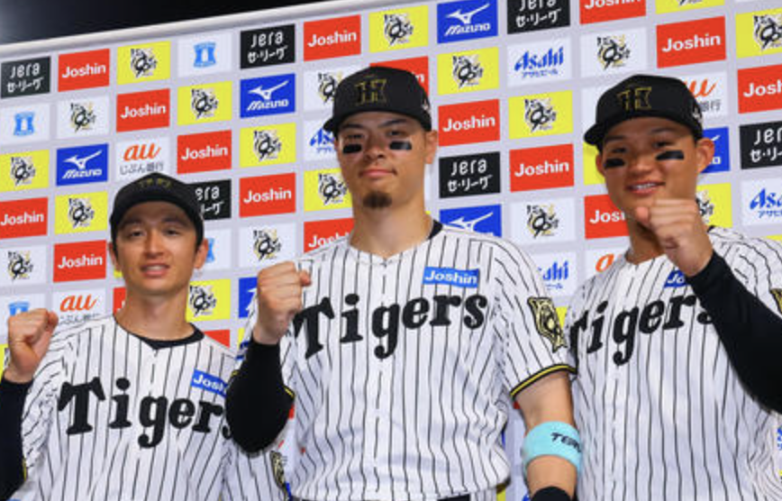 結局タイガースの外野はレフト森下、センター近本、ライト佐藤が最も丸いよな