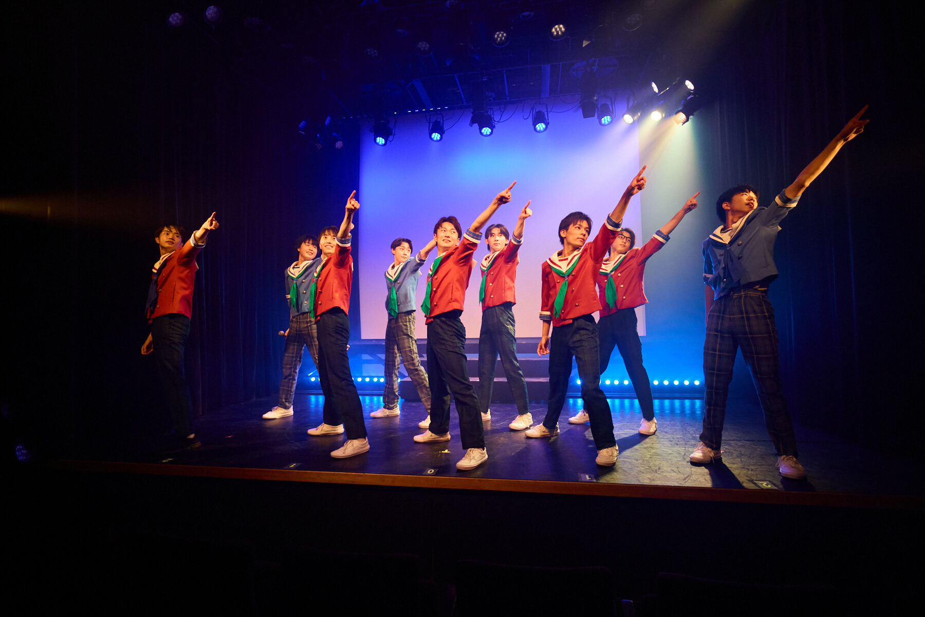 新体制の神戸セラボが芝居とライブで示した無限の可能性、Boys☆TRY-OUT『俺の煙幕を越えていけ』