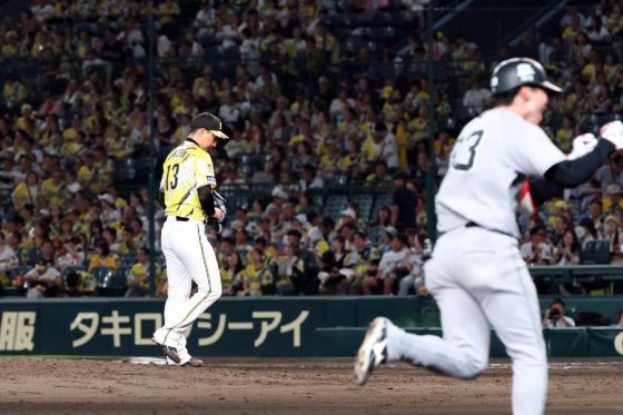 阪神が首位攻防の初戦で逆転負け、才木と岩崎が相次ぎ2ランを被弾