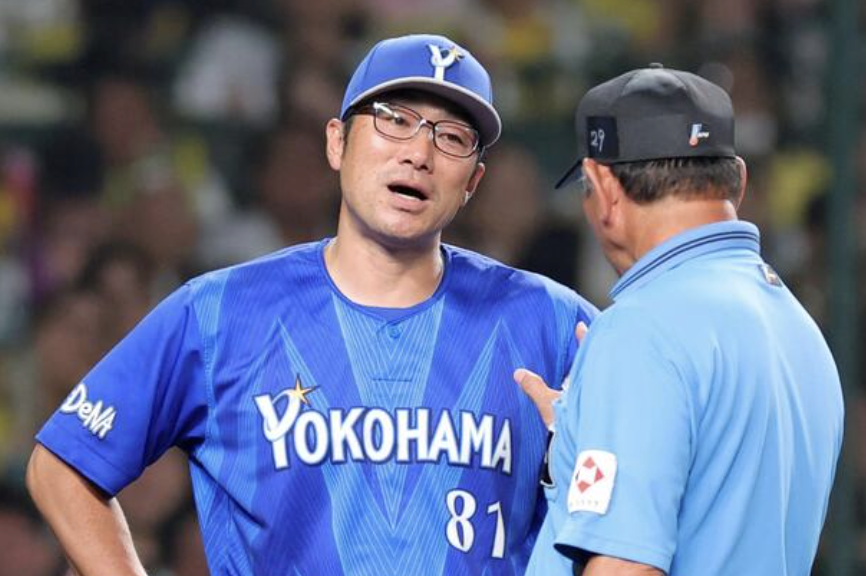 DeNA相川監督、リクエストするも審判から「遅い」と拒否されていた