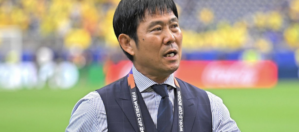 「日本は世界トップレベル」後半ATに痛恨失点でW杯終戦も…サムライブルーの健闘に隣国から賛辞「誰が石を投げられる？」「順調だ、羨ましいほどに…」