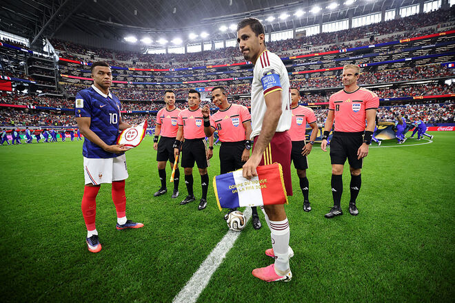 W杯取材で見えた各国代表の対応格差、日本代表との違いが際立つ