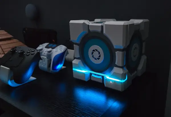 Steam Machineを『Portal』“キューブ”風にできる非公式ケースの3Dプリントデータが公開