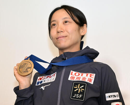 スピードスケートの高木美帆さんに国民栄誉賞授与へ　授与式は28日軸　