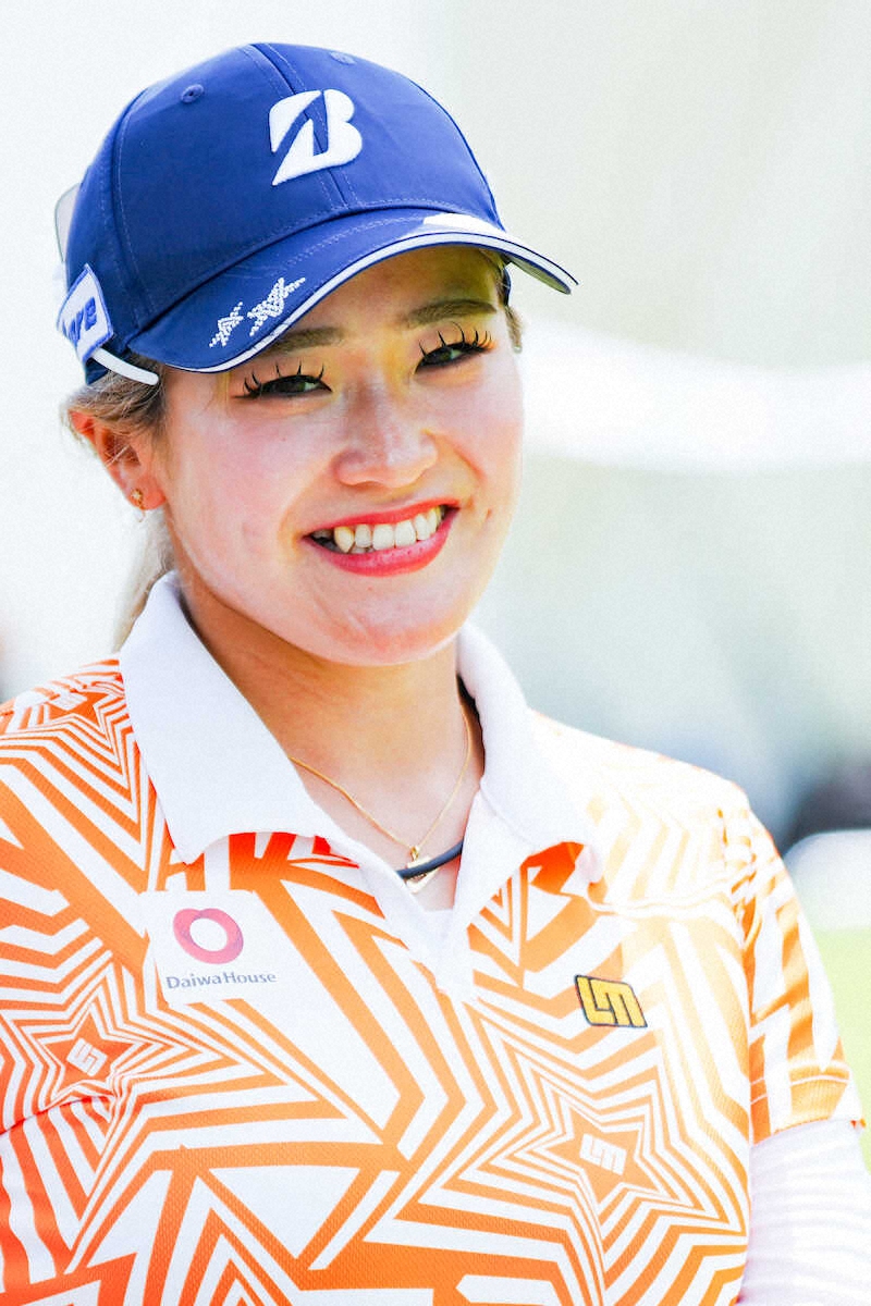 桑木志帆が全英女子OP3打差2位で最終日へ、メジャー初優勝を狙う