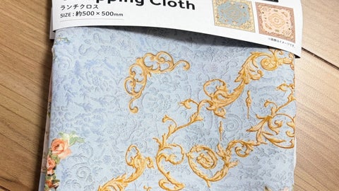 100均セリアのランチクロスで作った子ども服がもはやプロ級！⇒「売り物レベル」「才能の塊」と大絶賛