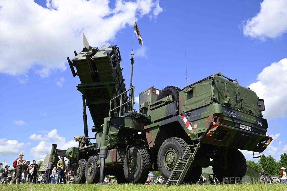 パトリオット保管の軍施設上空に不審ドローン ドイツ西部