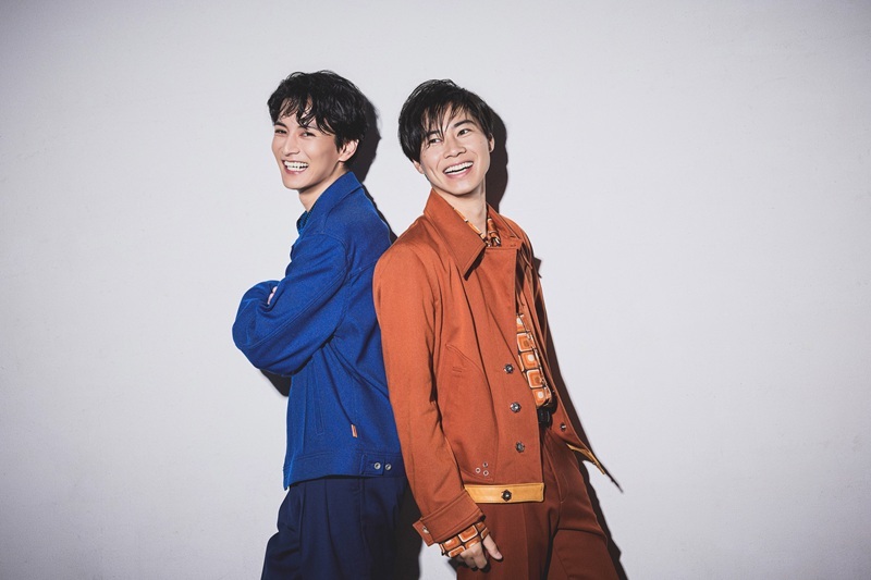 戸塚純貴・渡邊圭祐が友情と葛藤を描く二人芝居に挑む　福田響志が初演出する『The Four of Us』の上演が決定
