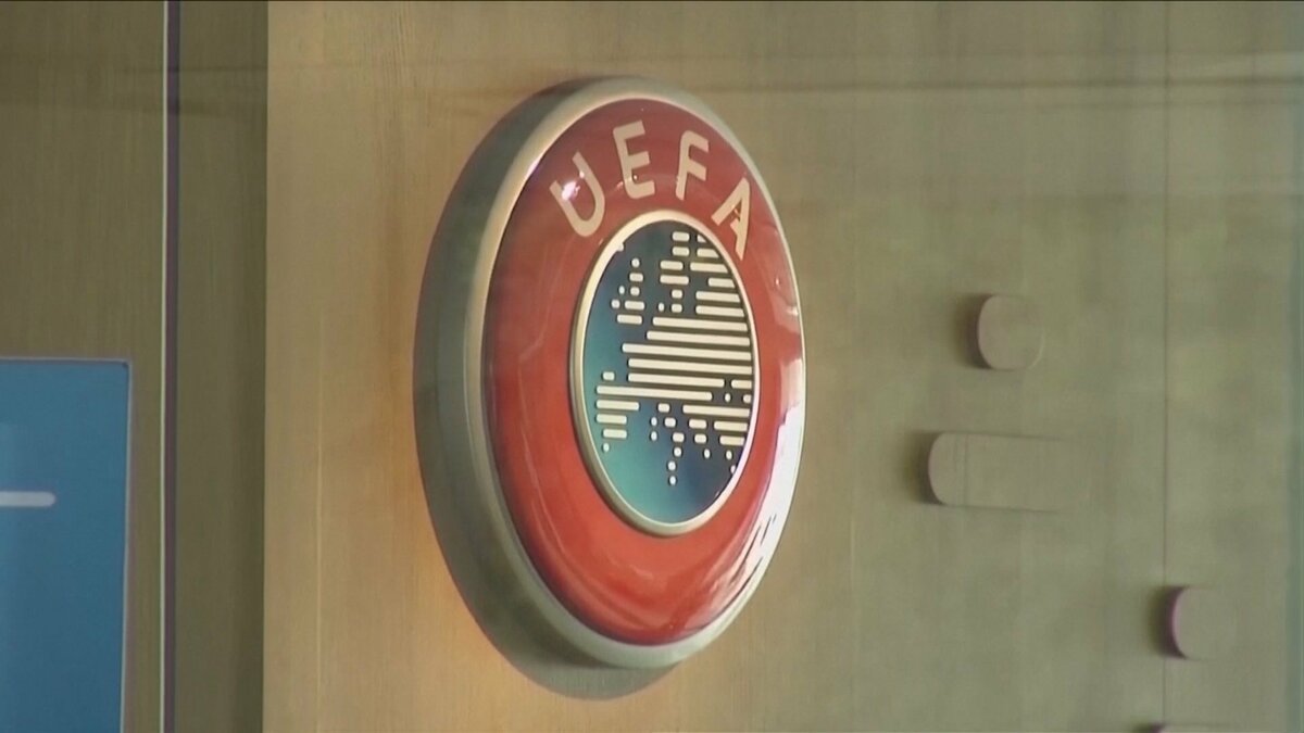 FIFA計画撤回 UEFAが責任追及